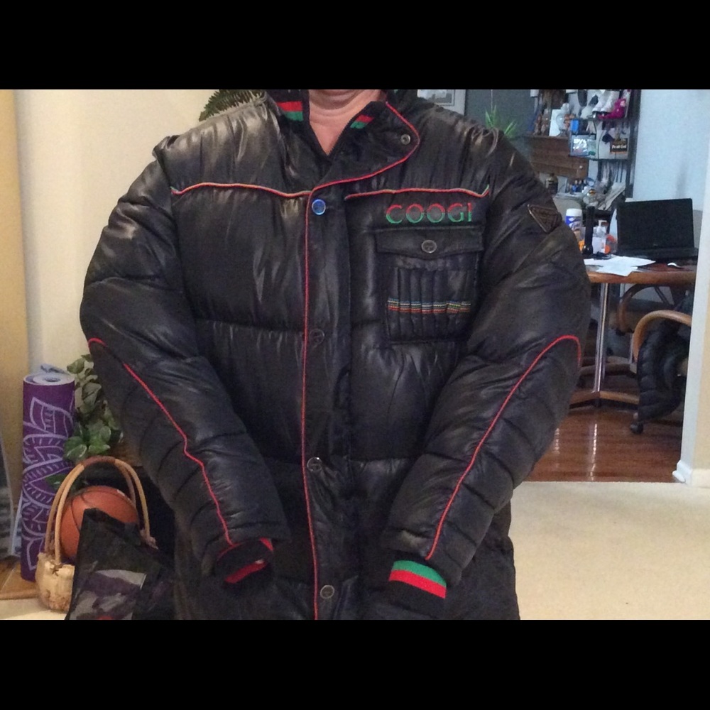 Coogi new with out tags.good warm winter coat.